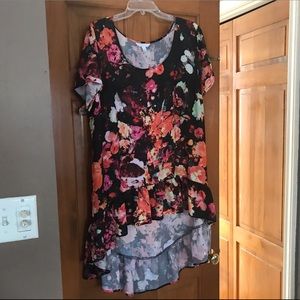 Boutique hi/low hem tunic